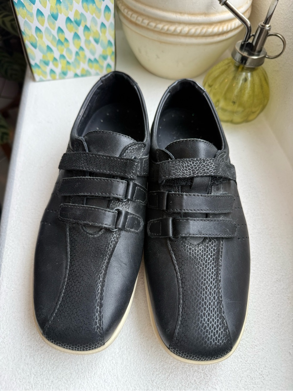 SAS Black Women's Casual Velcro Strap Sneakers